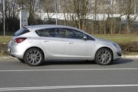 Opel Astra Facelift - Noi poze spion