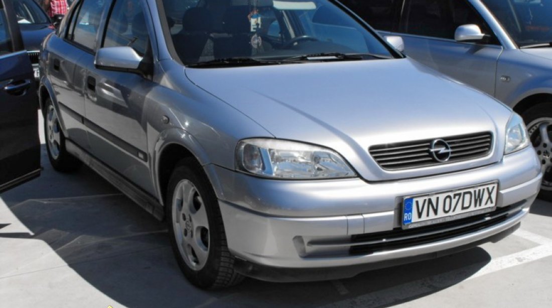 Opel Astra G 1 6 i