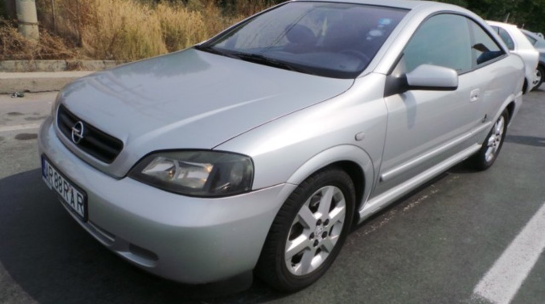 Opel Astra G 2.0iT Bertone 2001