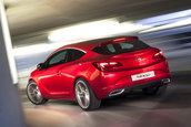 Opel Astra GTC poze noi