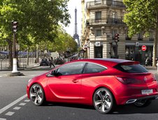 Opel Astra GTC poze noi