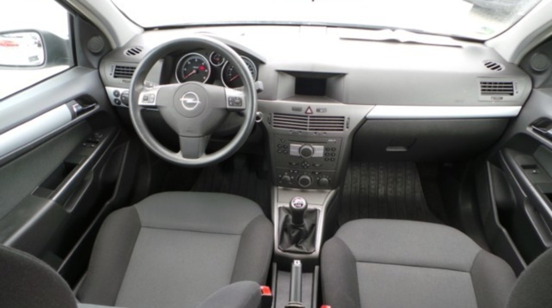 Opel Astra H 1.7CDTI Combi Climatronic 2005