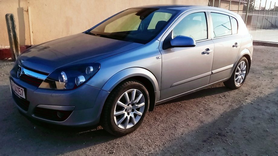 Opel Astra H