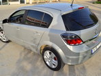 Opel Astra H