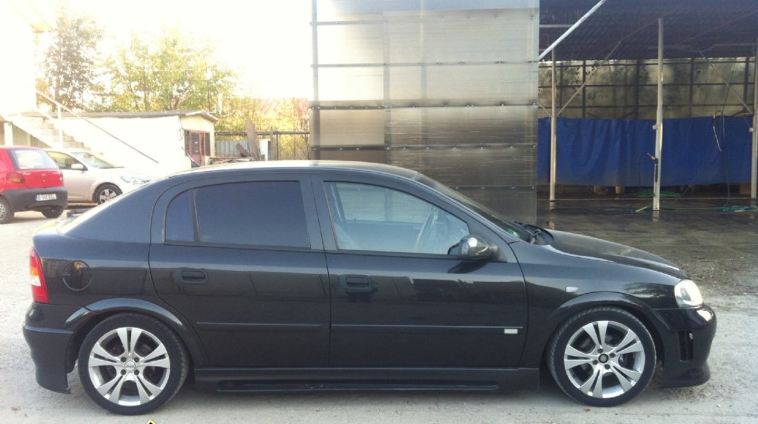 Opel Astra Hatchback