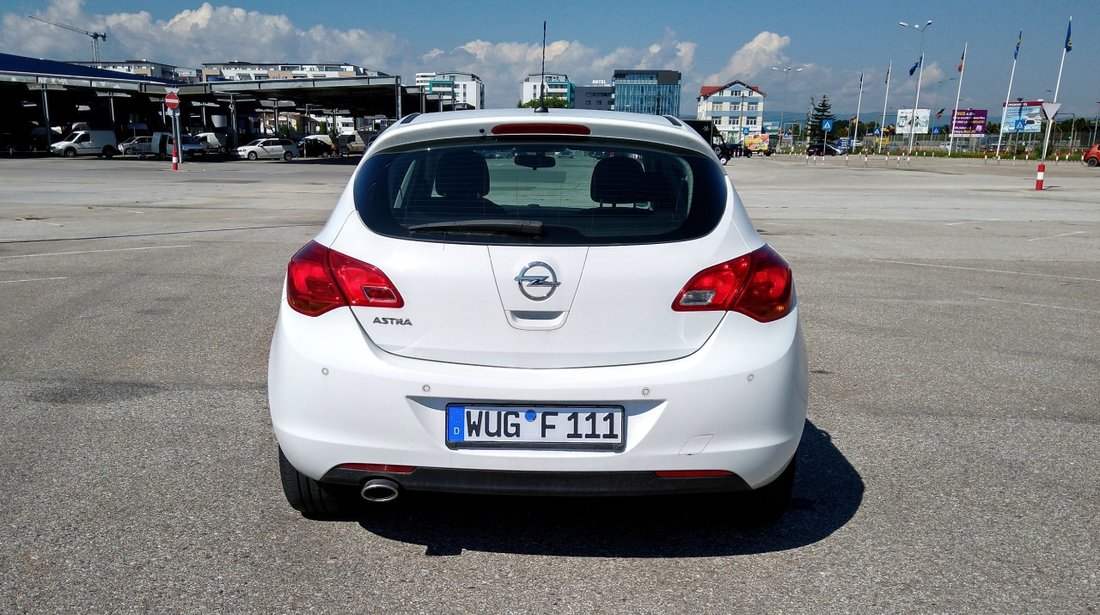 Opel Astra J 1.4Benz Euro 5 RAR ok 2012