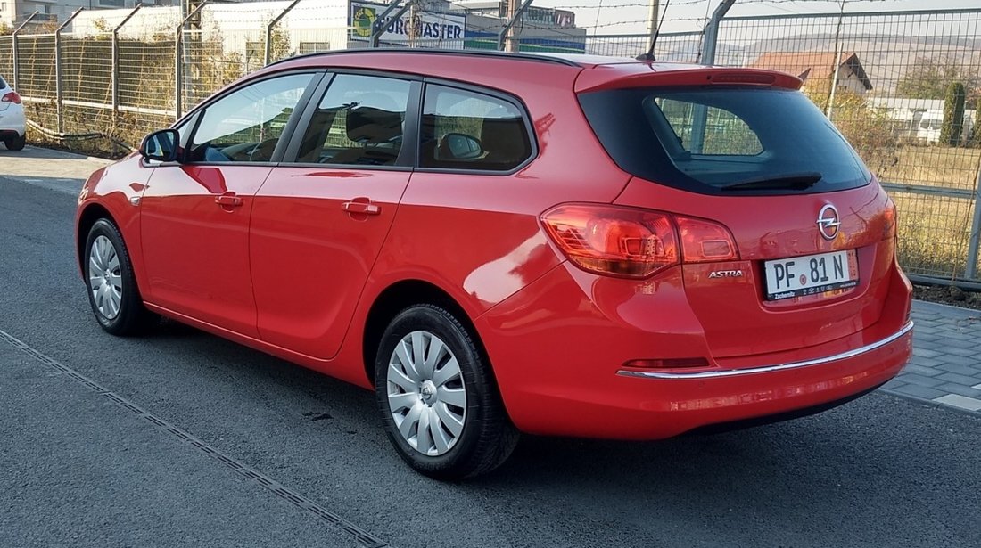 Opel Astra J Sports Tourer 1,6 Benzina Euro 5 Germania - Impecabila 2014