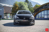 Opel Astra J Vossen