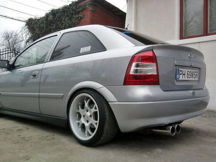 Opel Astra Low G