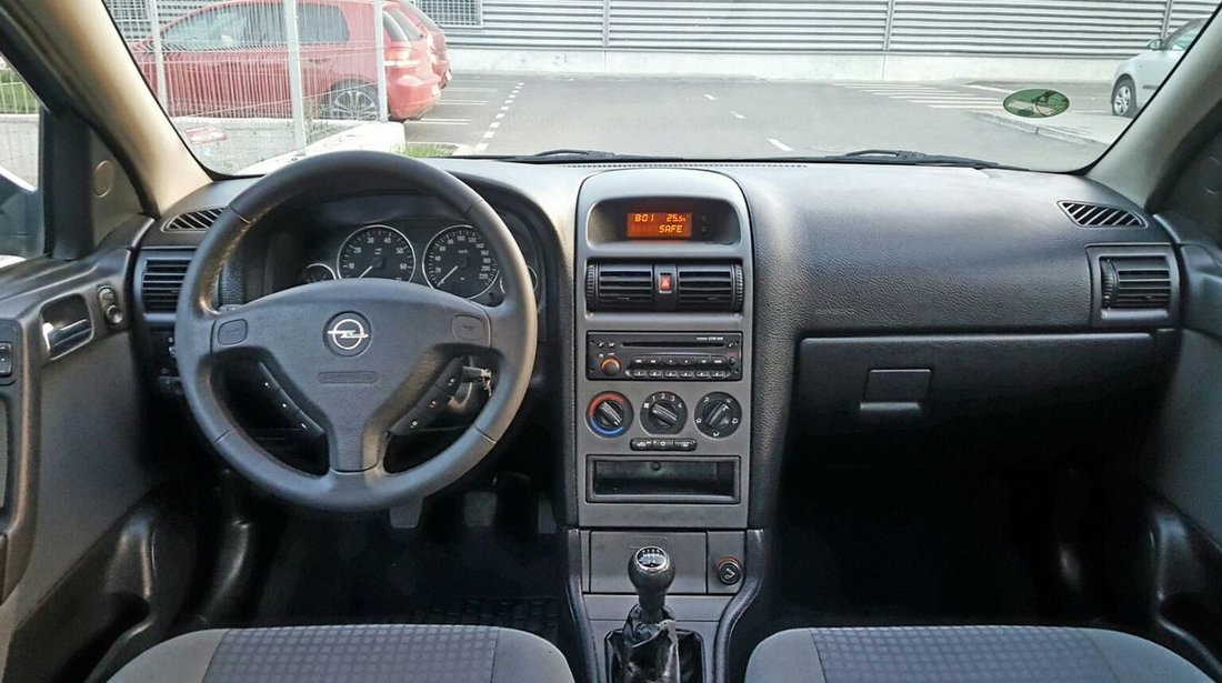 Opel Astra Njoy 2003