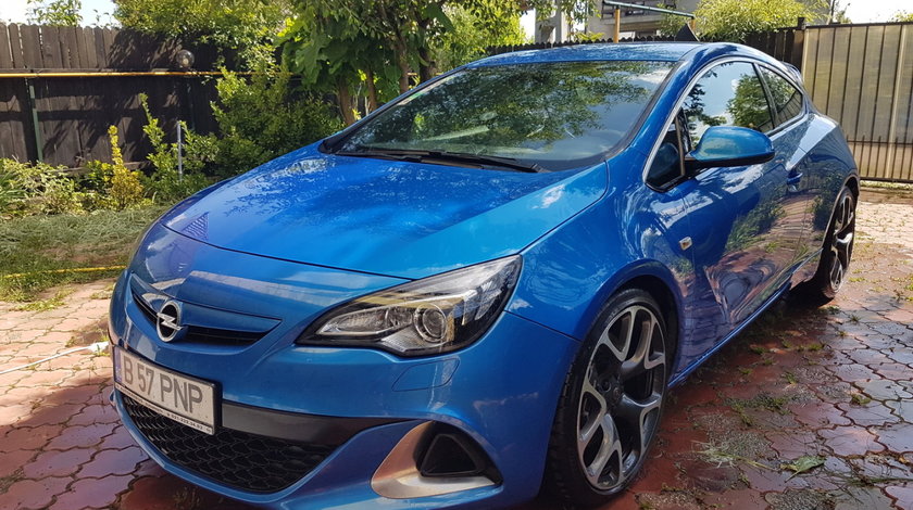 Opel Astra OPC 2.0 TURBO 2014