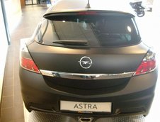 Opel Astra OPC Limited Edition Black