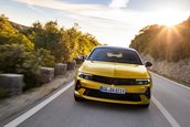 Opel Astra Plug-in Hybrid si Opel Astra Sports Tourer Plug-in Hybrid