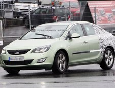 Opel Astra sedan - Noi Poze Spion