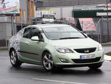 Opel Astra sedan - Noi Poze Spion