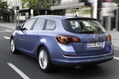 Opel Astra Sports Tourer - Galerie Foto