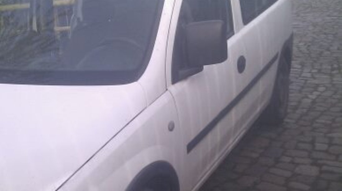 Opel Combo 1.3 cdti 2005