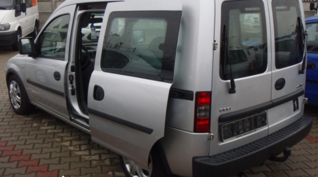 Opel Combo CDTi E4