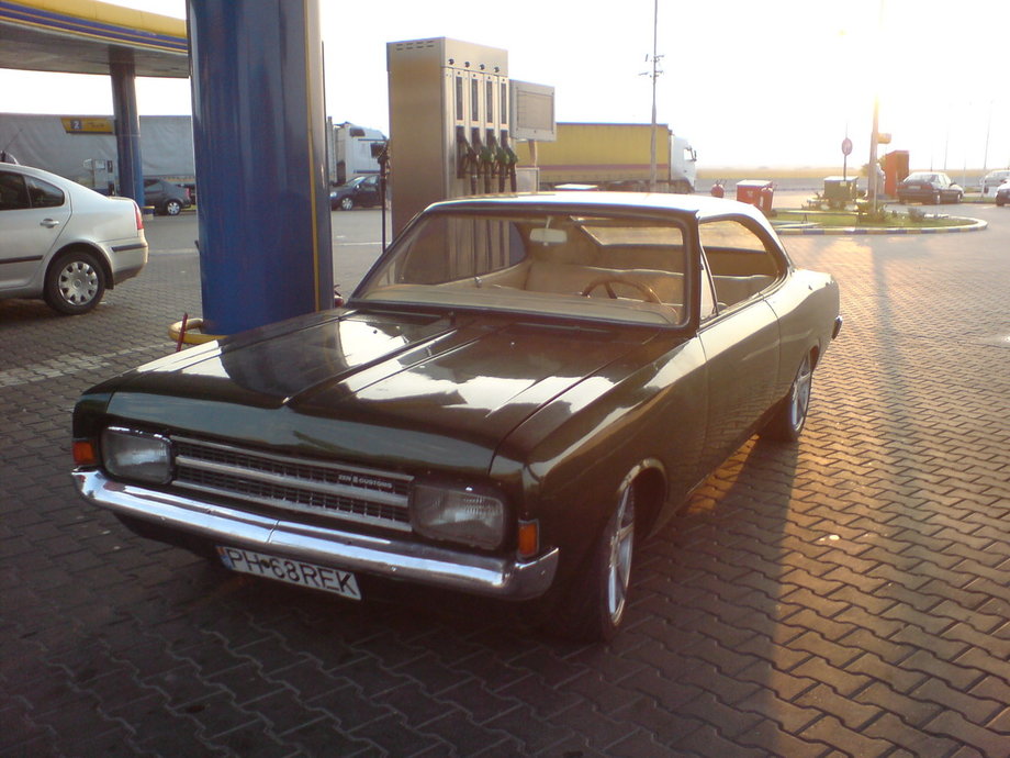 Opel Commodore