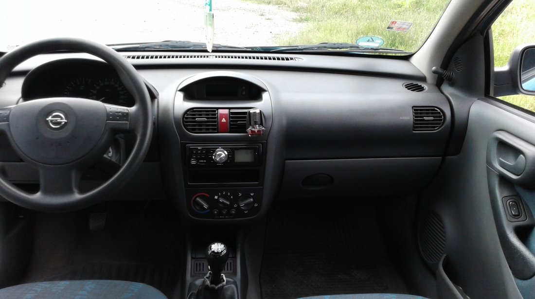 Opel Corsa 1.0 2001