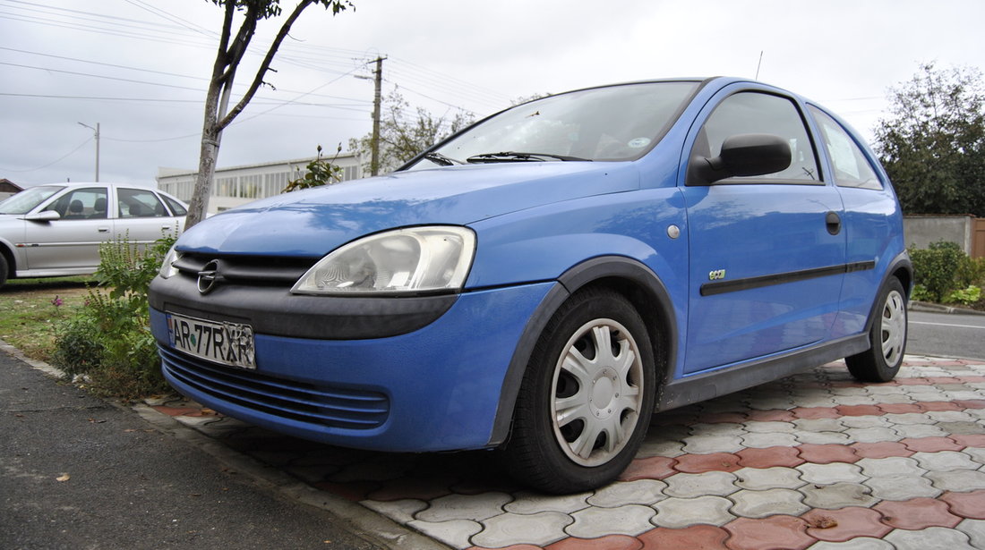 Opel Corsa 1.0 benzina 2003