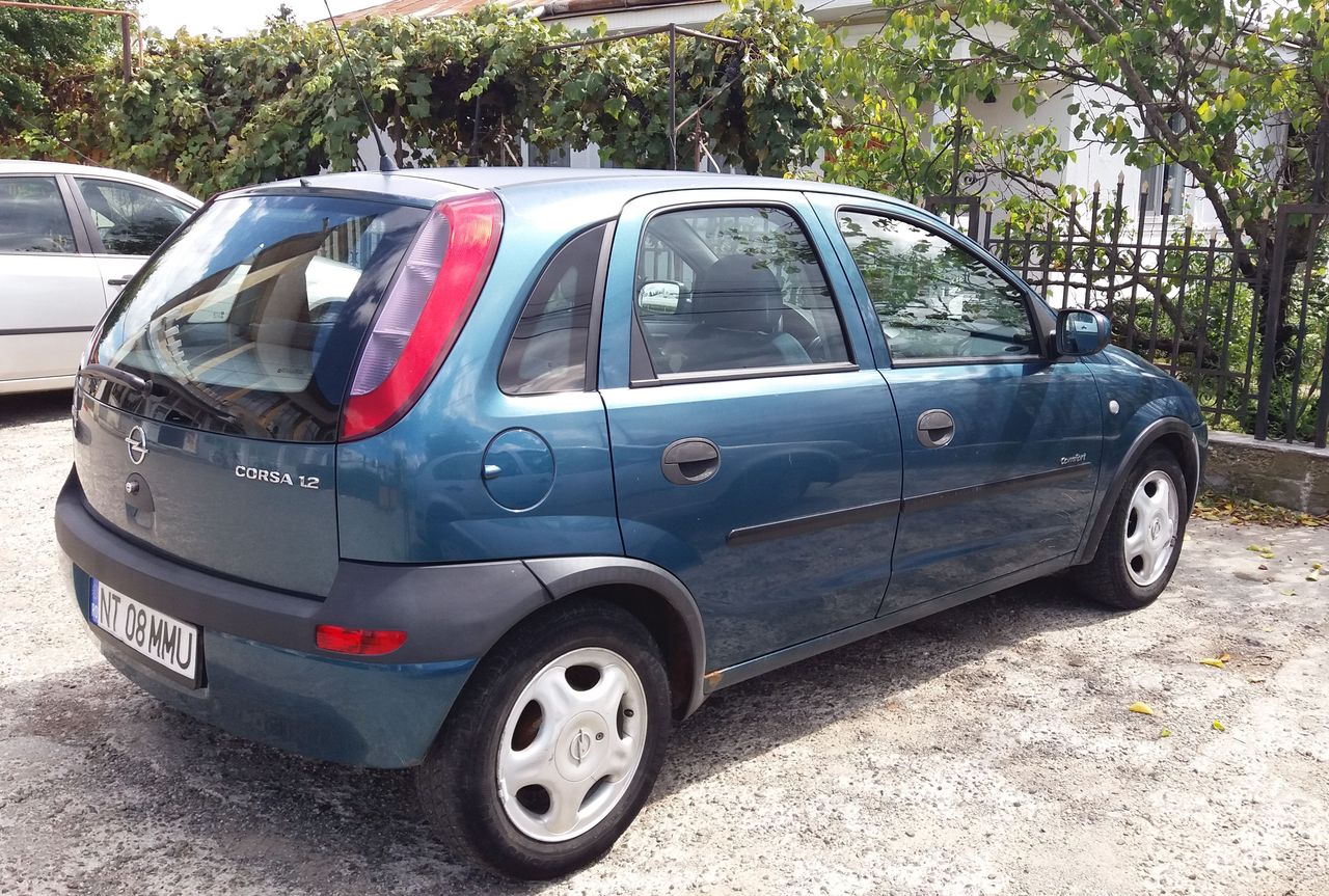 Opel corsa 2001