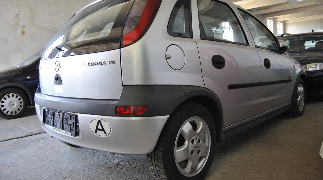 Opel Corsa 1,2 benzina 2001