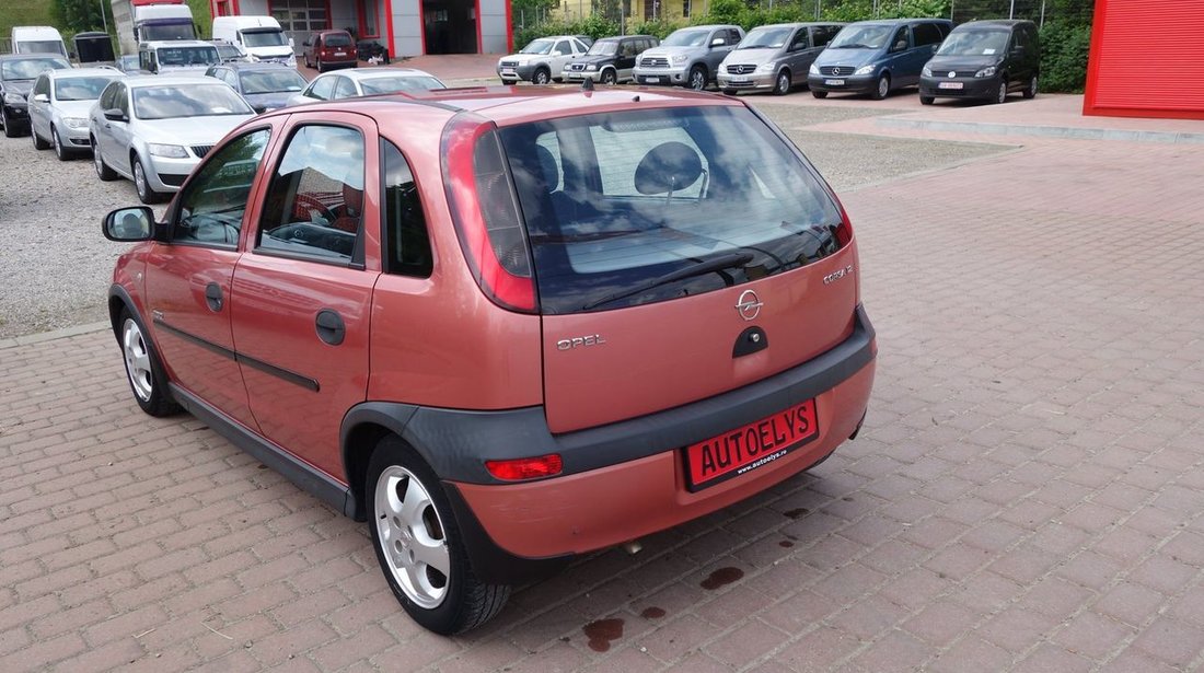 Opel Corsa 1,2 benzina 2001