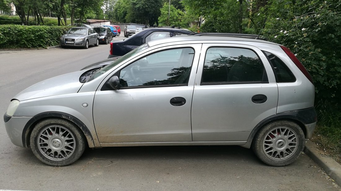 Opel Corsa 1,2 benzina 2003