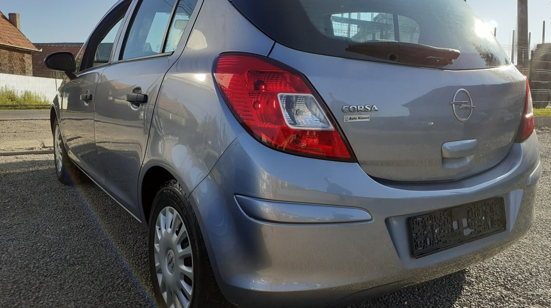 Opel Corsa 1.2 i 2009