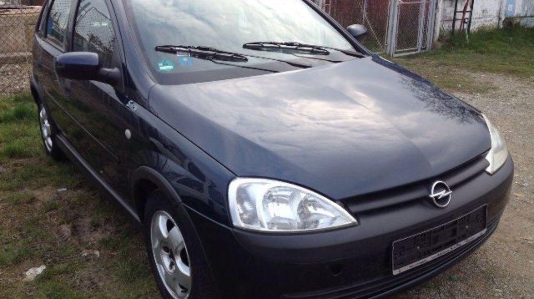 Opel Corsa 1.2i Clima 2002