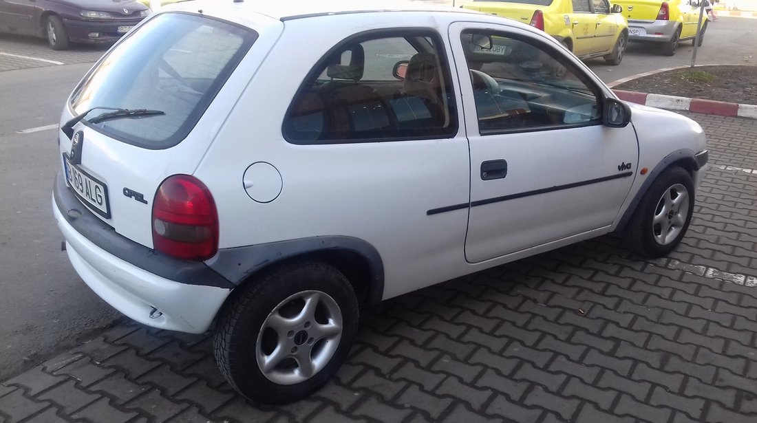 Opel Corsa 1,4 i 1996