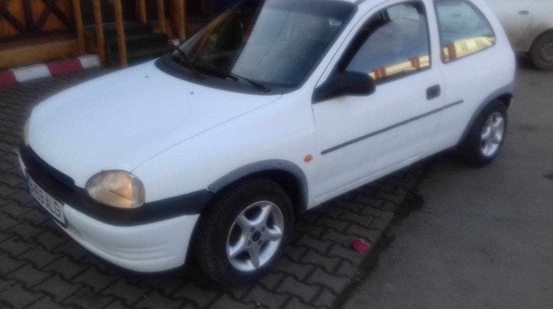 Opel Corsa 1,4 i 1996