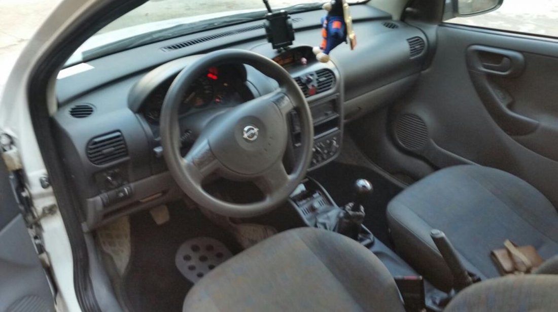 Opel Corsa 1.7 tdi 2002