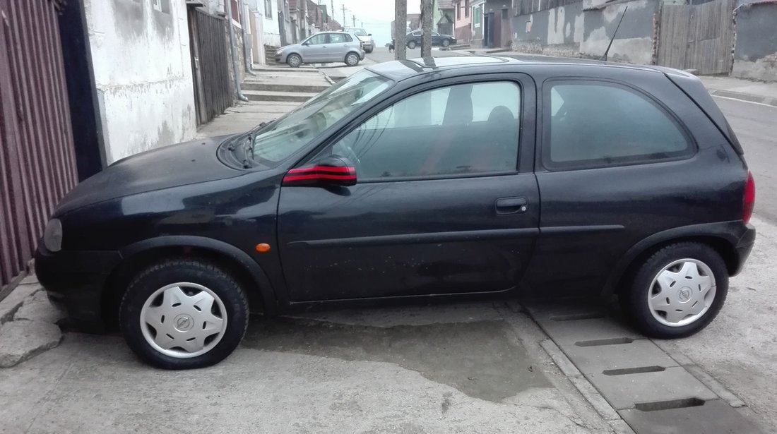 Opel Corsa 1000 2000