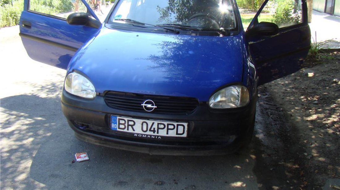 Opel Corsa 1000 2001