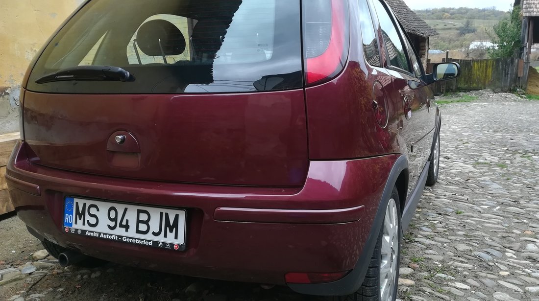 Opel Corsa 12 zxe 2004