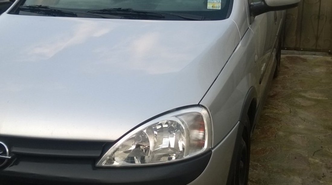 Opel Corsa 1200 2001