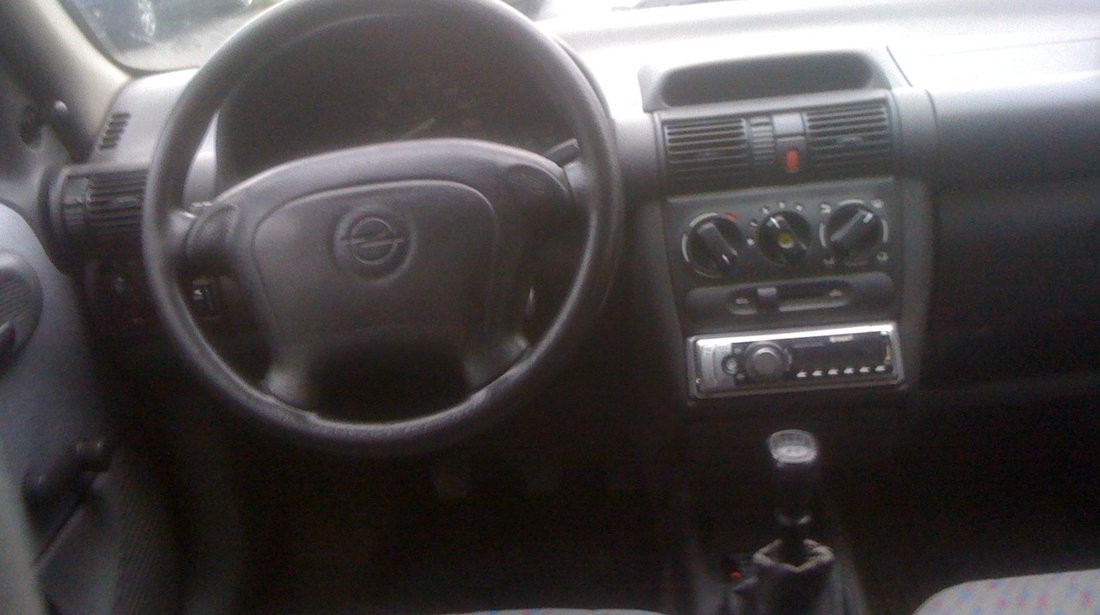 Opel Corsa 1400 1997