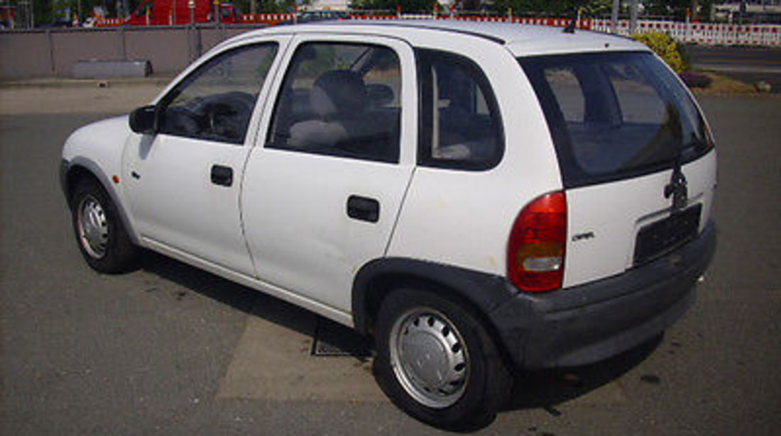 Opel Corsa 973 1998