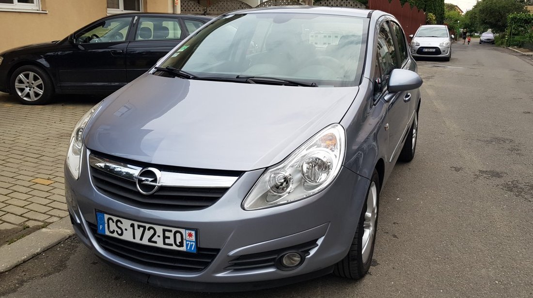 Opel Corsa COSMO FULL 1.4 I AN FAB.2007 2007