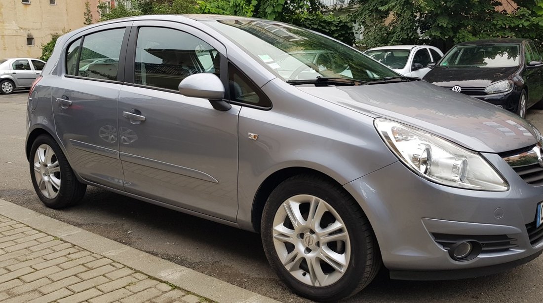 Opel Corsa COSMO FULL 1.4 I AN FAB.2007 2007