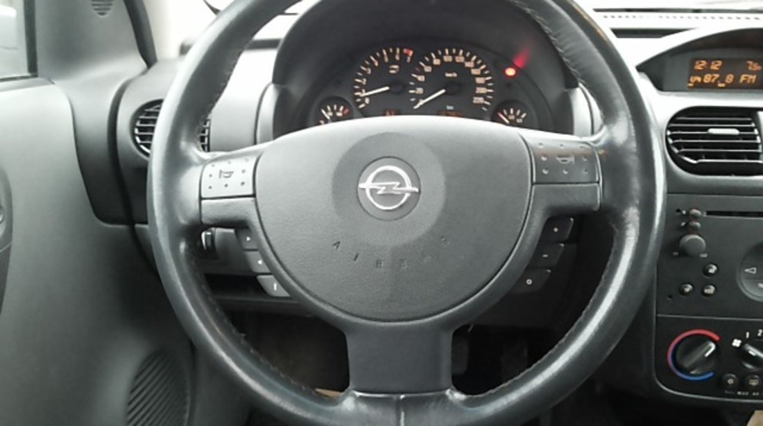 Opel Corsa Easytronic(automatic) 2001