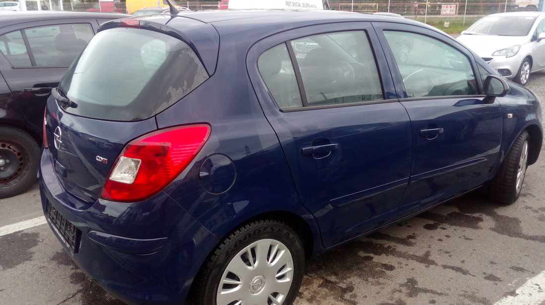 Opel Corsa Z1,3 DTH 2008