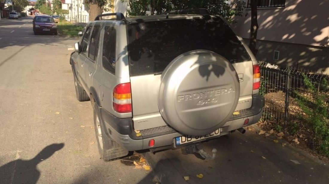 Opel Frontera 2.2 benzina 1999