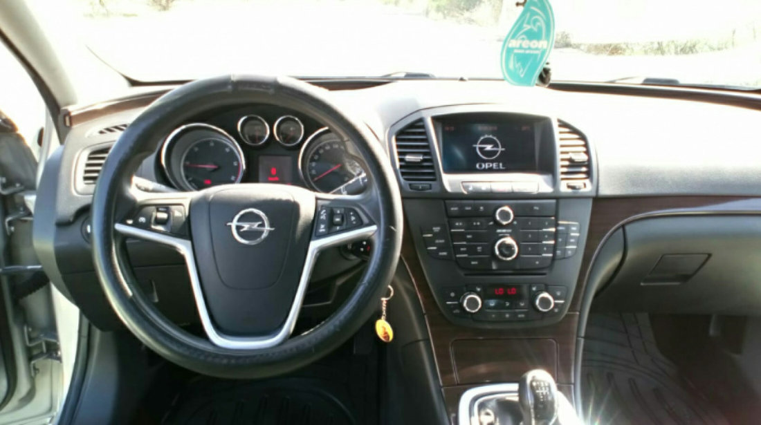 Opel Insignia 2.0 2009