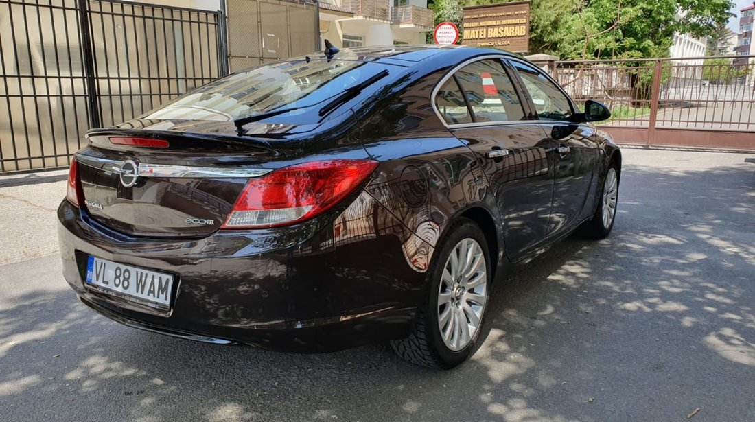 Opel Insignia 2.0 TDI 2012