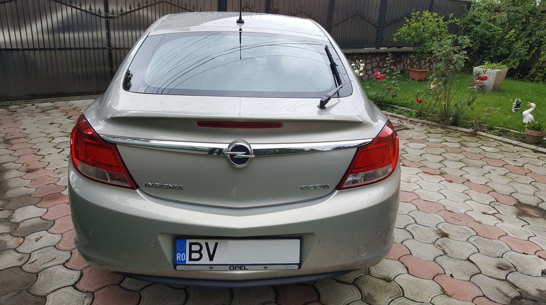 Opel Insignia 2.0d 2010