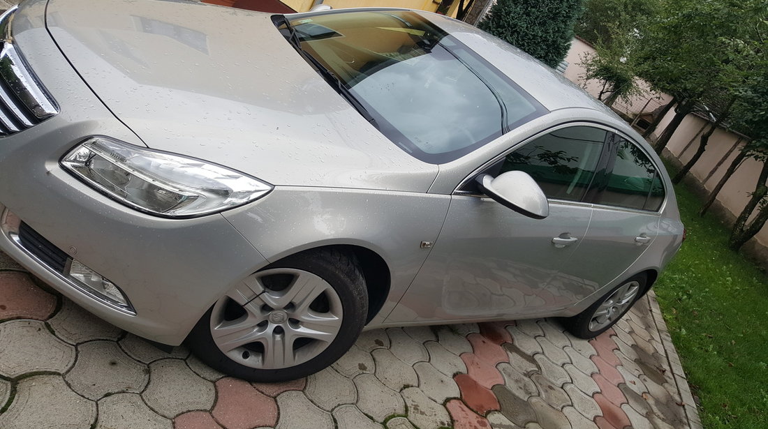 Opel Insignia 2.0d 2010