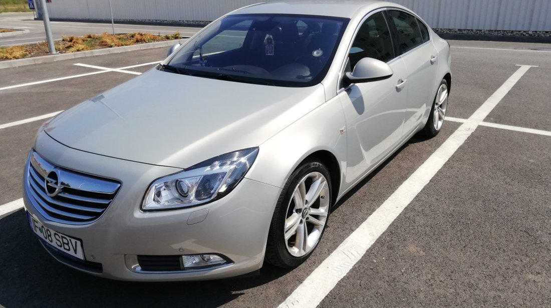 Opel Insignia A 16 LET 2011